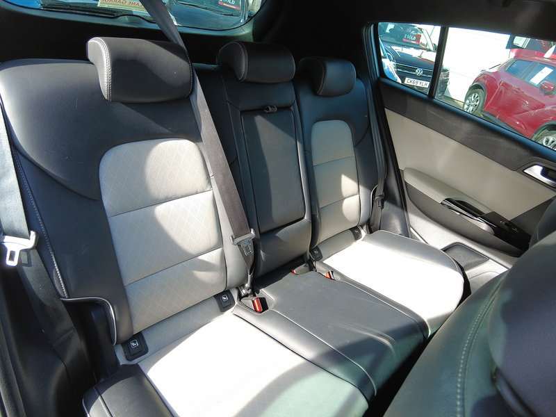 Kia Sportage CRDi MHEV GT-Line - U93638