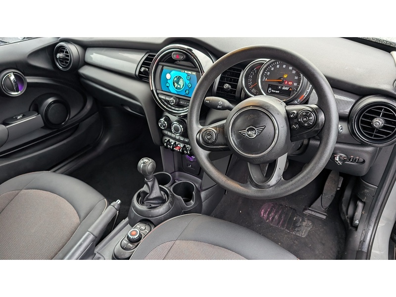 MINI Hatch Cooper Classic - U93642