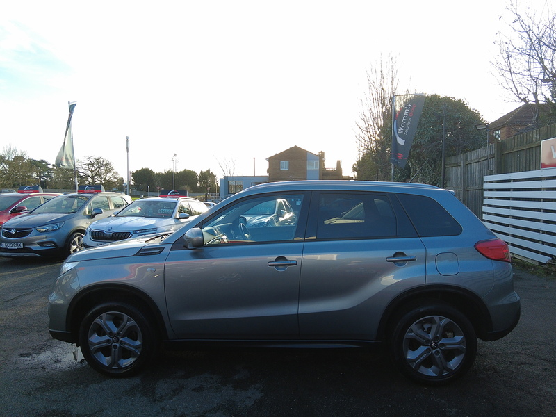 Suzuki Vitara SZ-T - U93667