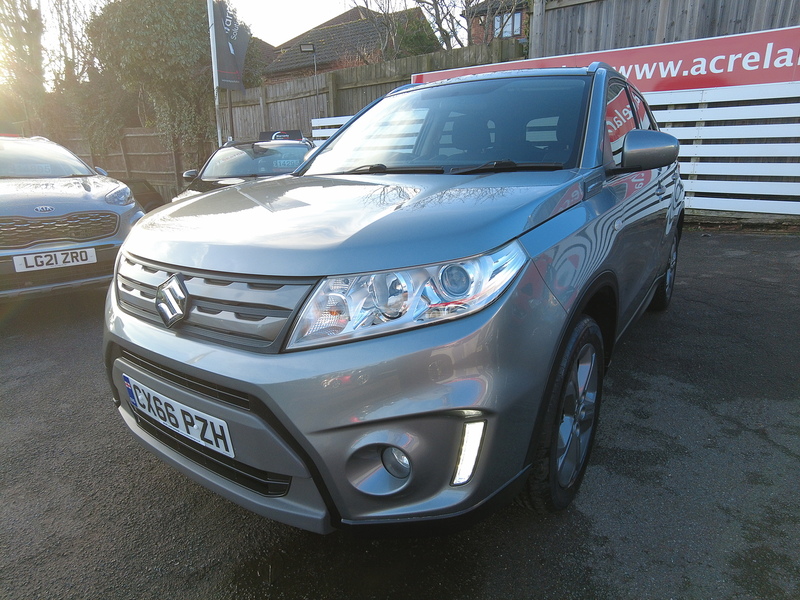 Suzuki Vitara SZ-T - U93667