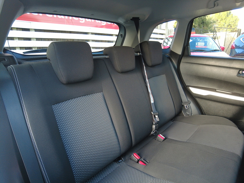 Suzuki Vitara SZ-T - U93667