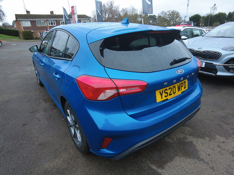 Ford Focus T EcoBoost ST-Line - U93669