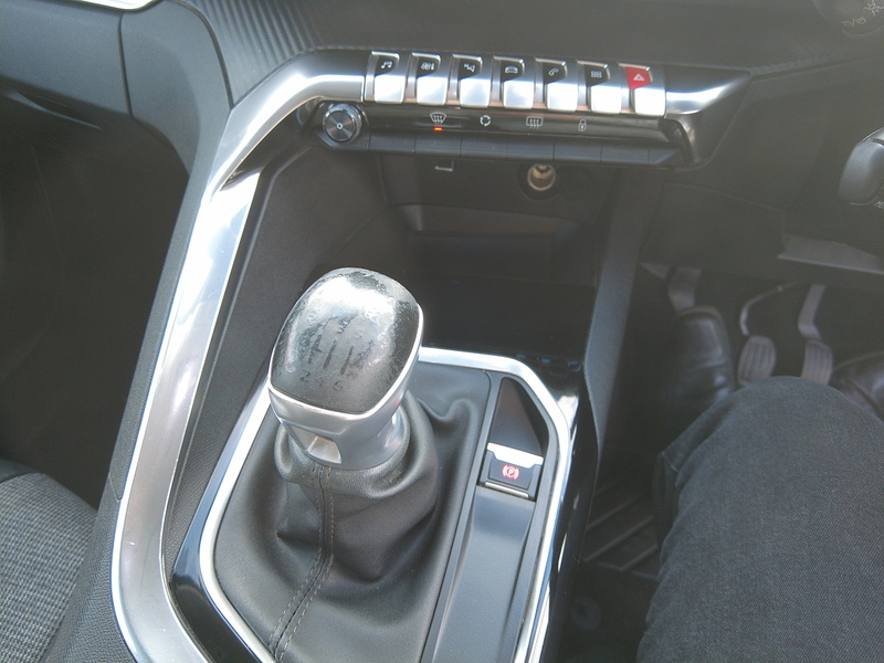 Peugeot 3008 BlueHDi Allure - U93670