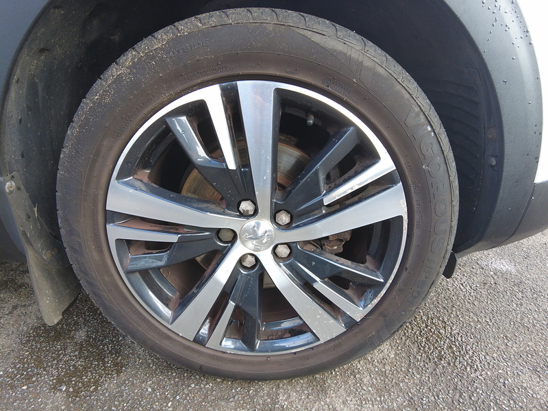 Peugeot 3008 BlueHDi Allure - U93670