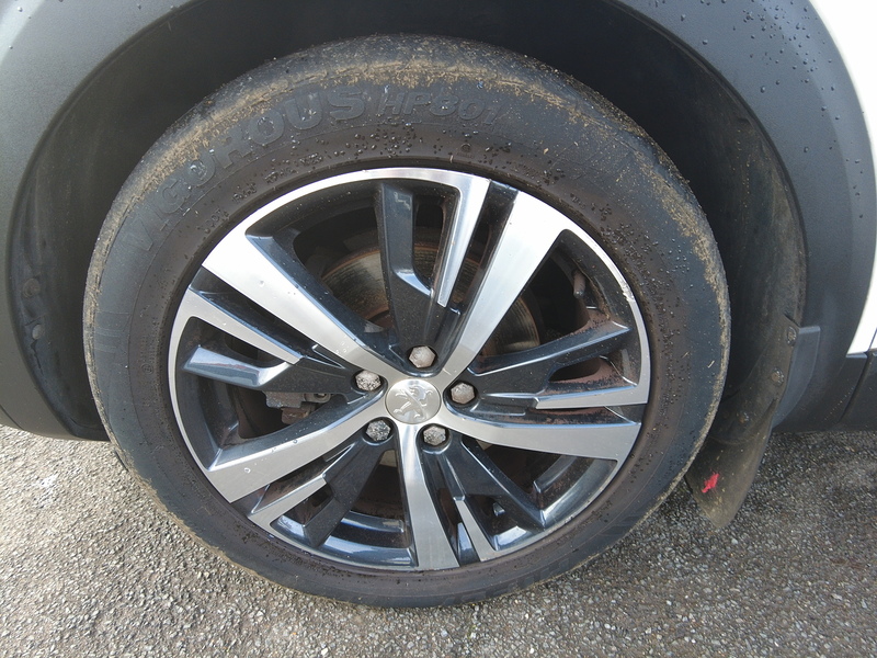 Peugeot 3008 BlueHDi Allure - U93670