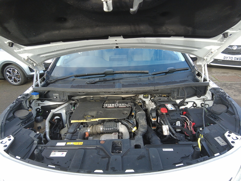 Peugeot 3008 BlueHDi Allure - U93670