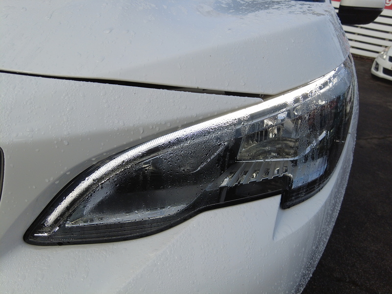 Peugeot 3008 BlueHDi Allure - U93670