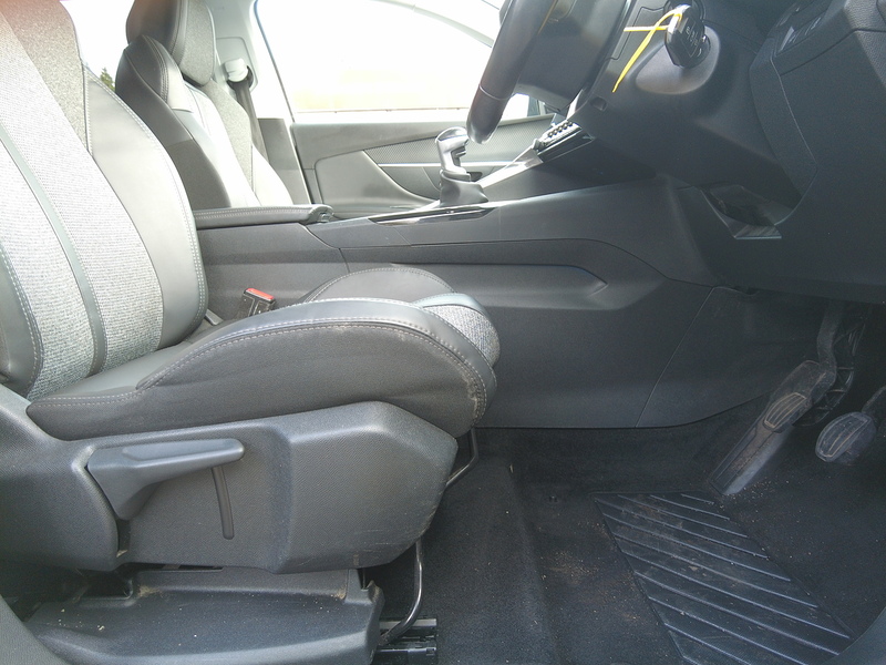 Peugeot 3008 BlueHDi Allure - U93670