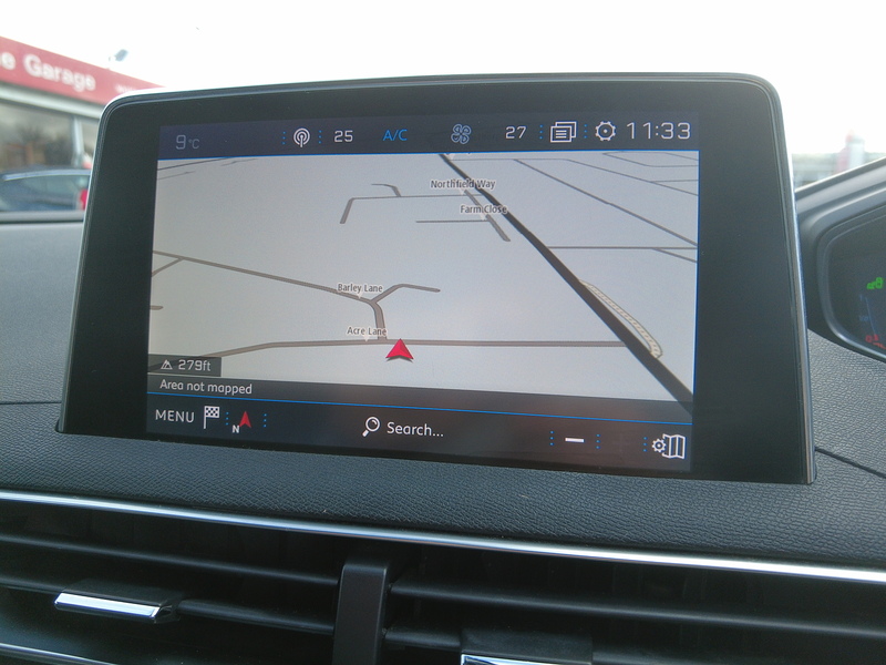 Peugeot 3008 BlueHDi Allure - U93670