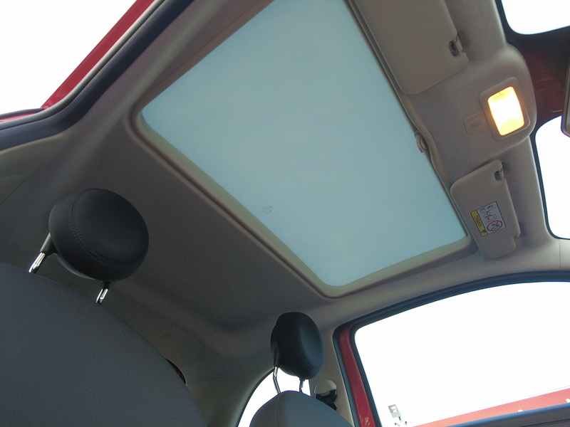 Fiat 500 MHEV - U93675