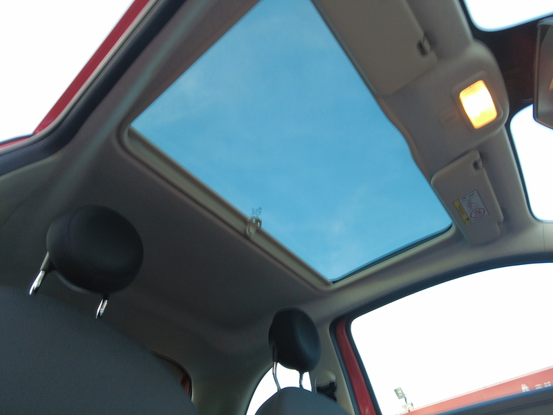 Fiat 500 MHEV - U93675