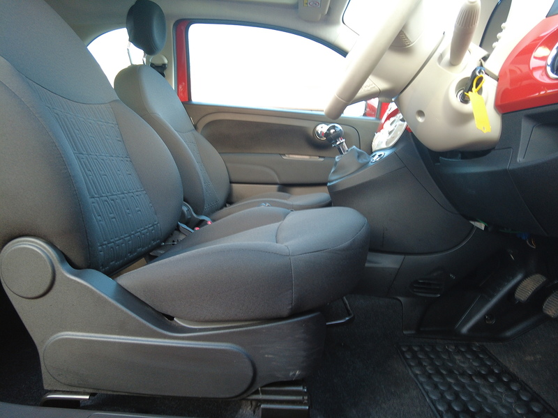 Fiat 500 MHEV - U93675