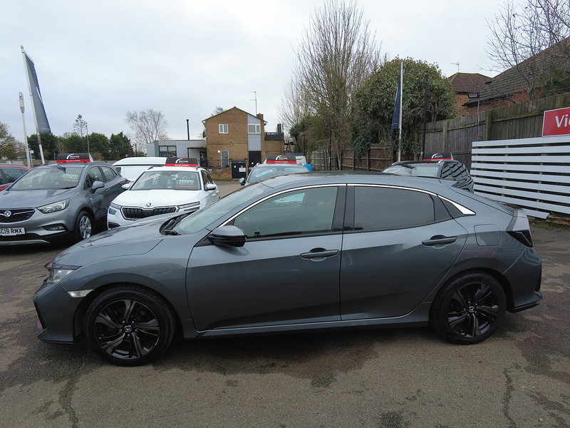 Honda Civic i-DTEC SR - U93676