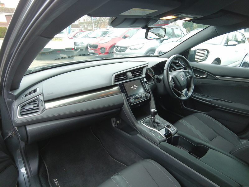 Honda Civic i-DTEC SR - U93676