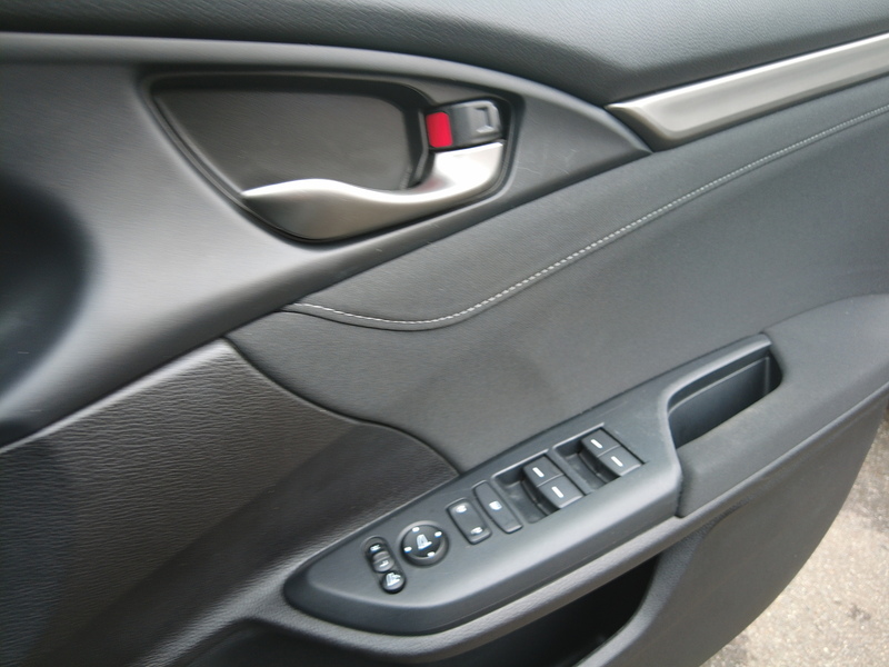 Honda Civic i-DTEC SR - U93676