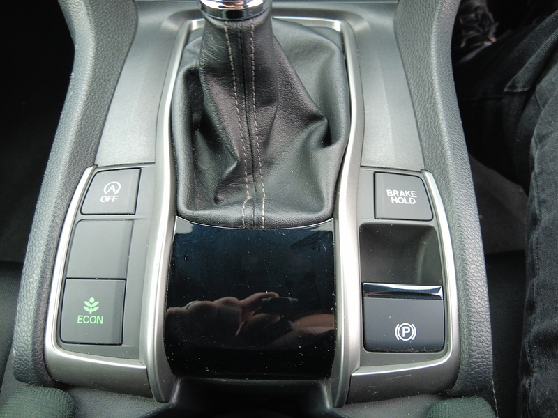 Honda Civic i-DTEC SR - U93676