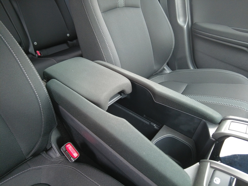 Honda Civic i-DTEC SR - U93676