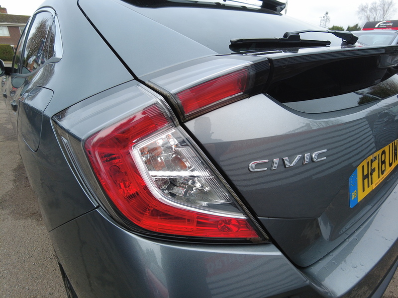 Honda Civic i-DTEC SR - U93676