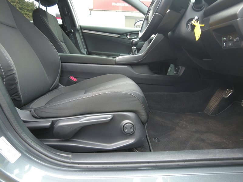 Honda Civic i-DTEC SR - U93676