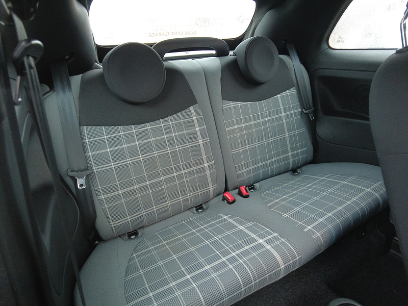 Fiat 500C MHEV Lounge - U93677