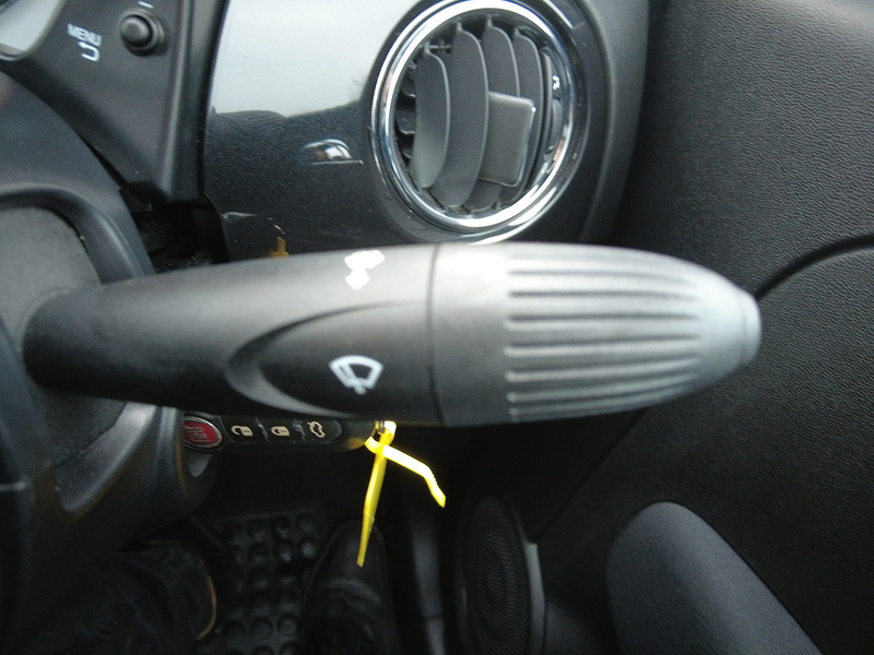 Fiat 500C MHEV Lounge - U93677