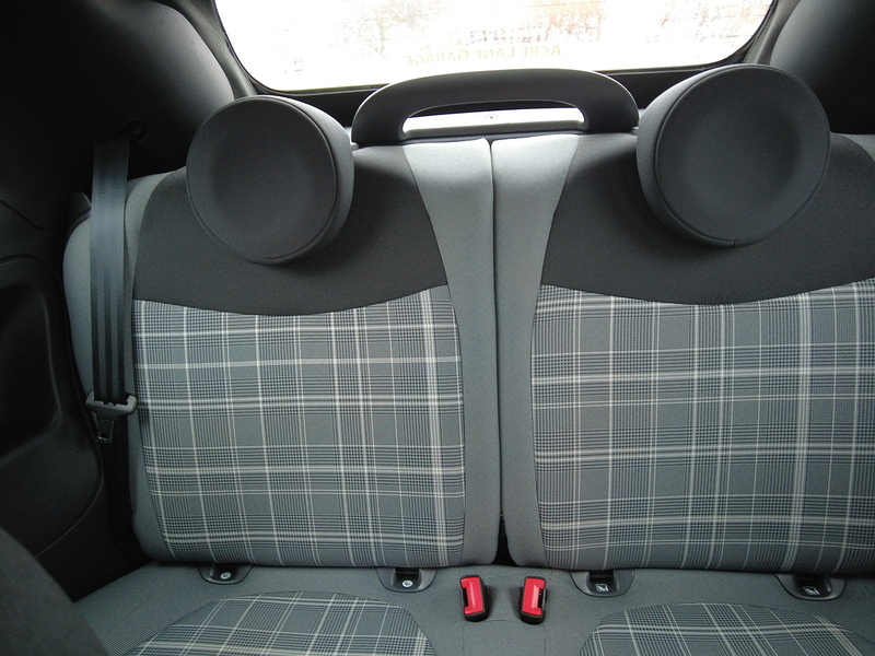 Fiat 500C MHEV Lounge - U93677