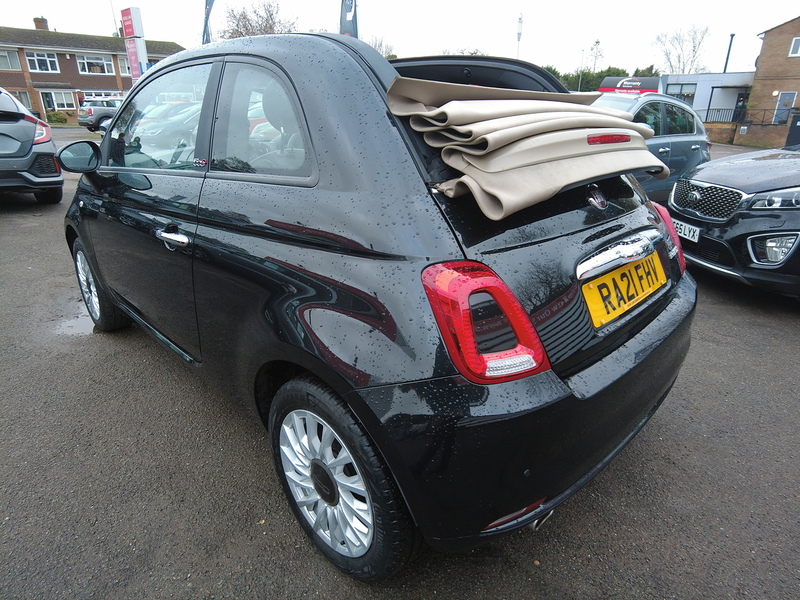 Fiat 500C MHEV Lounge - U93677