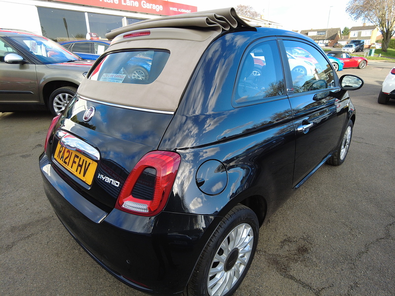 Fiat 500C MHEV Lounge - U93677