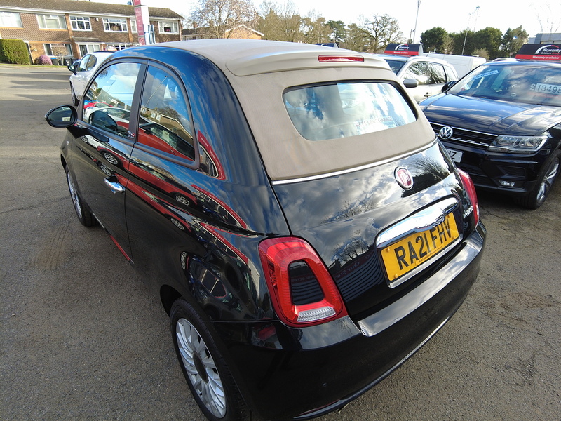 Fiat 500C MHEV Lounge - U93677