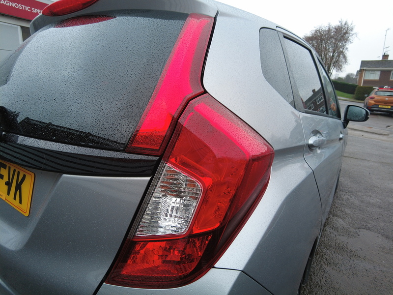 Honda Jazz i-VTEC EX Navi - U93678