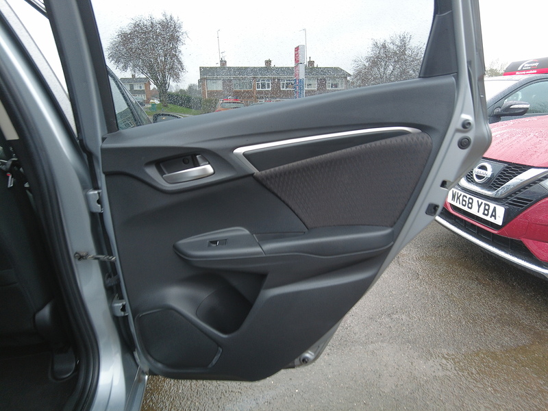 Honda Jazz i-VTEC EX Navi - U93678