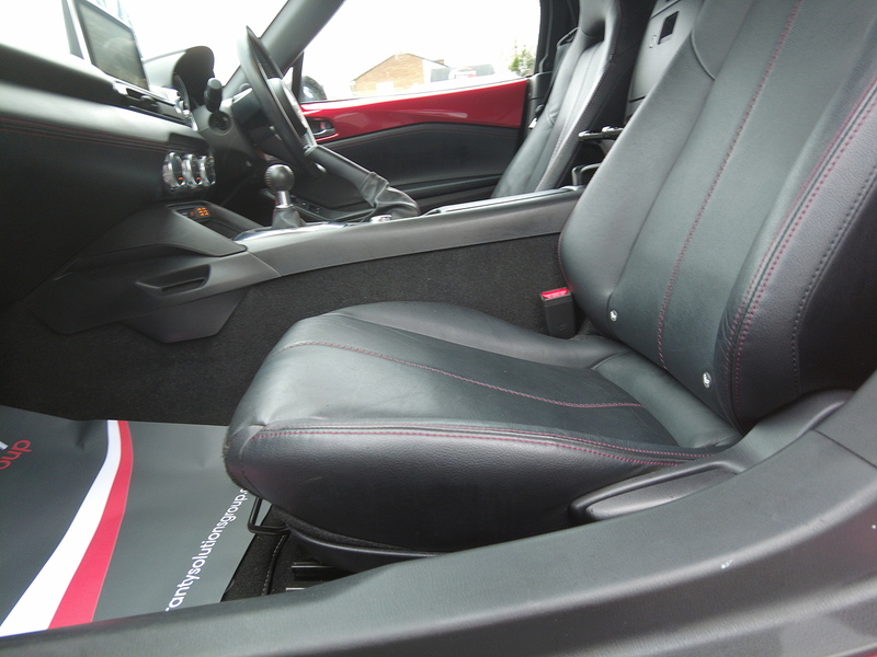 Mazda MX-5 SKYACTIV-G Sport Nav - U93684