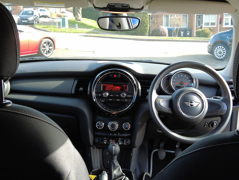 MINI Hatch One - U93690