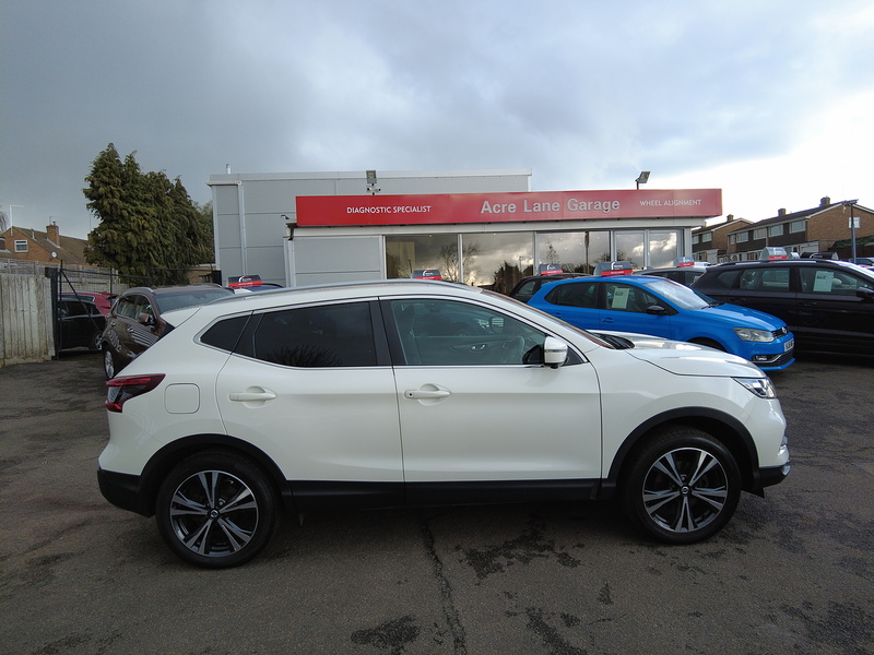 Nissan Qashqai dCi N-Connecta - U93696