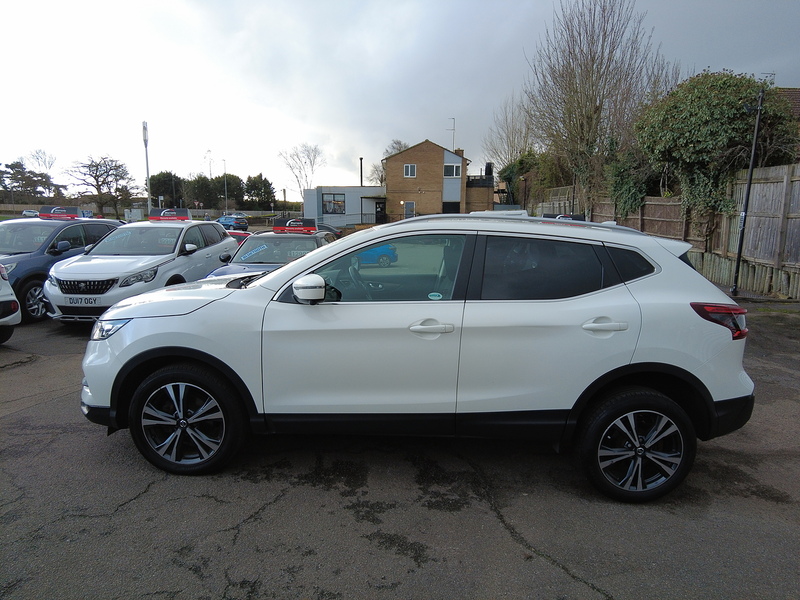 Nissan Qashqai dCi N-Connecta - U93696