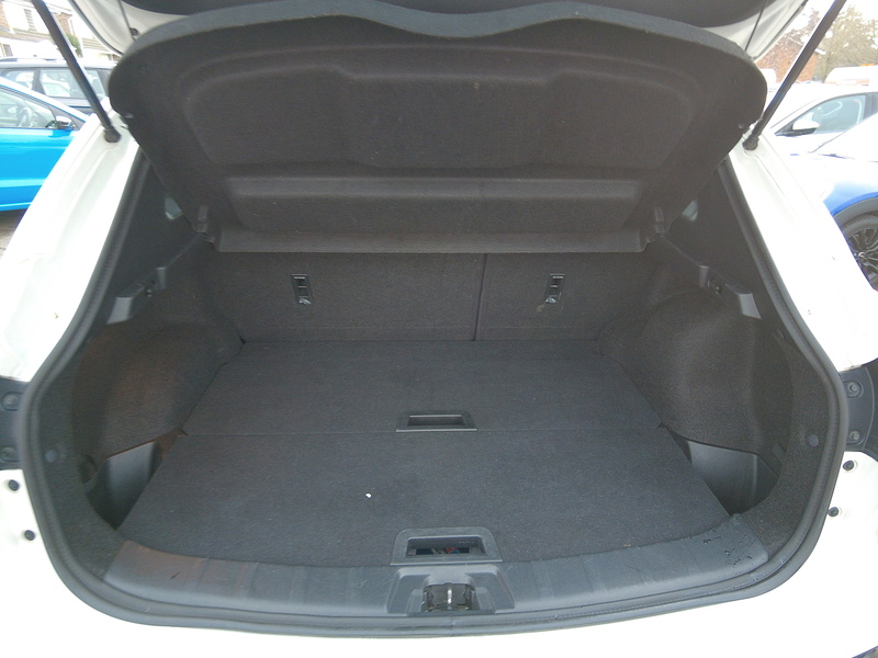 Nissan Qashqai dCi N-Connecta - U93696