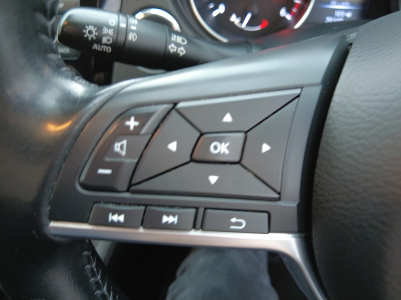 Nissan Qashqai dCi N-Connecta - U93696