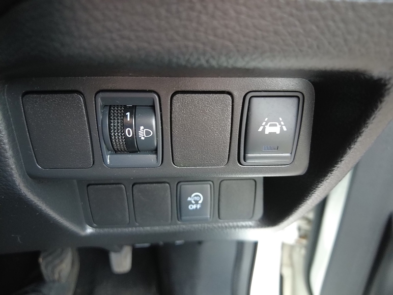 Nissan Qashqai dCi N-Connecta - U93696