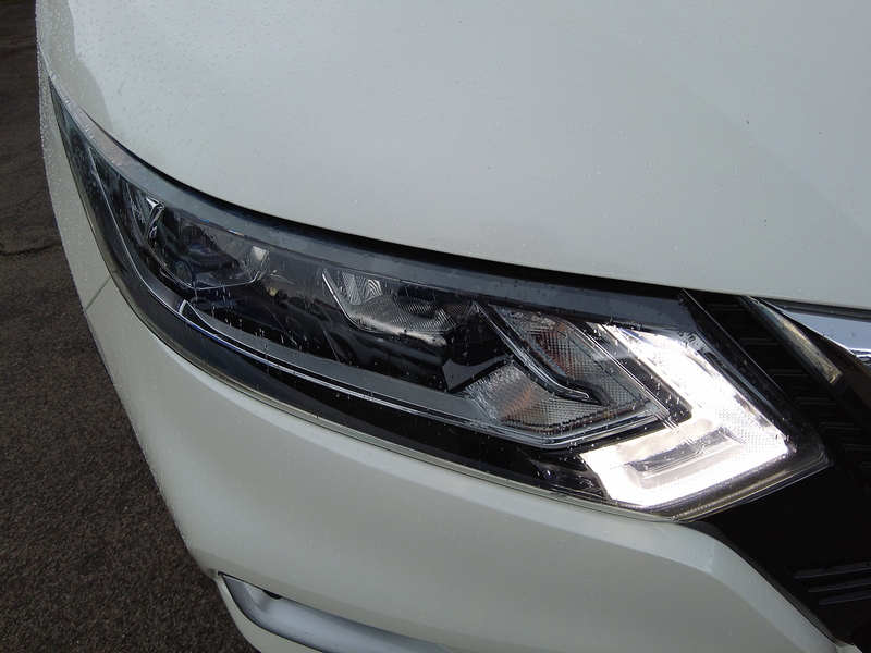 Nissan Qashqai dCi N-Connecta - U93696