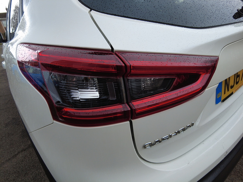 Nissan Qashqai dCi N-Connecta - U93696