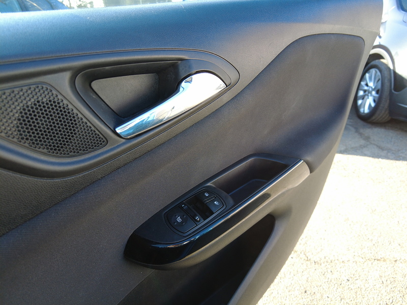 Vauxhall Corsa i ecoTEC Energy - U93698