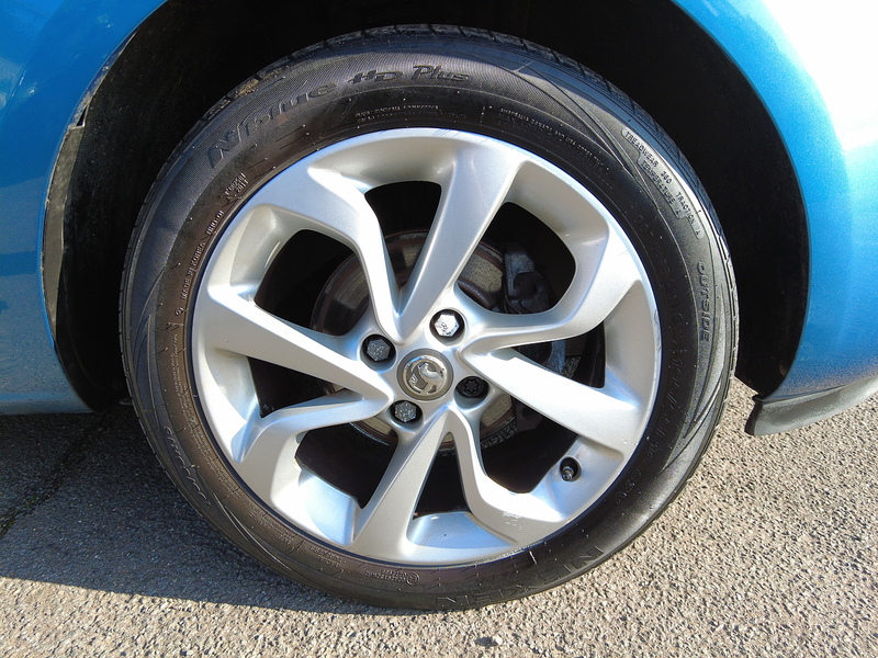 Vauxhall Corsa i ecoTEC Energy - U93698