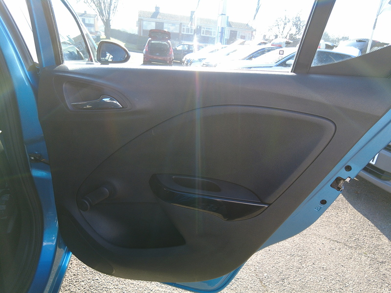 Vauxhall Corsa i ecoTEC Energy - U93698