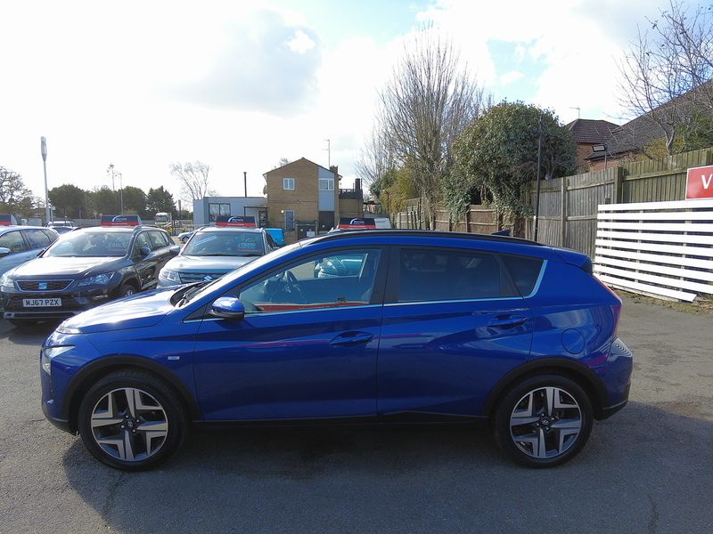 Hyundai Bayon T-GDi MHEV Premium - U93702