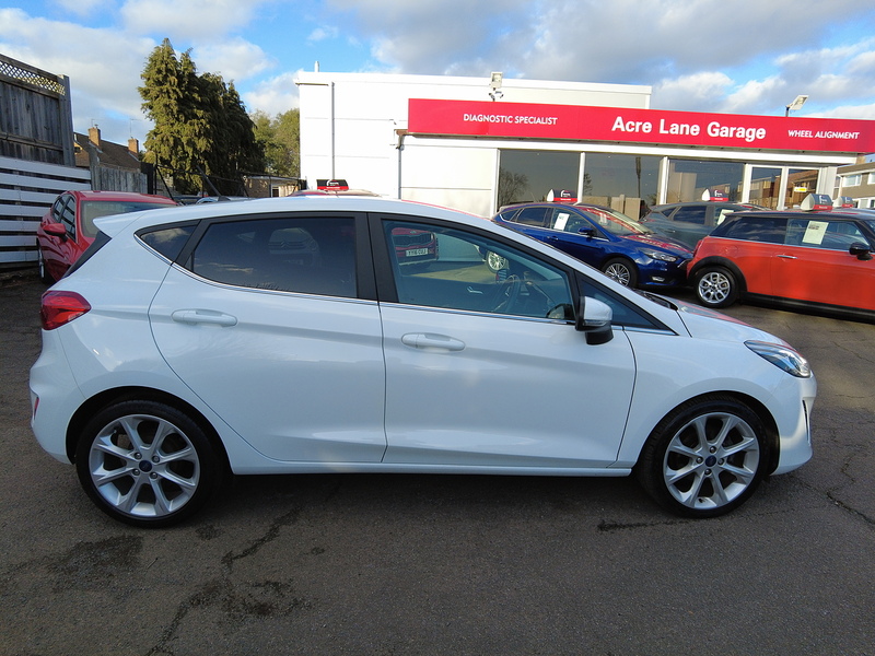 Ford Fiesta T EcoBoost Titanium - U93710