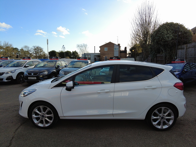 Ford Fiesta T EcoBoost Titanium - U93710