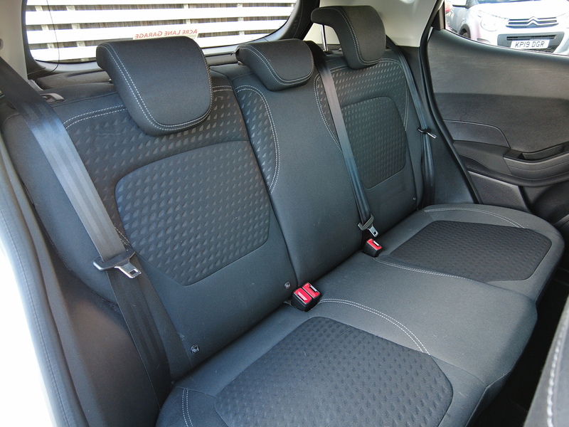 Ford Fiesta T EcoBoost Titanium - U93710