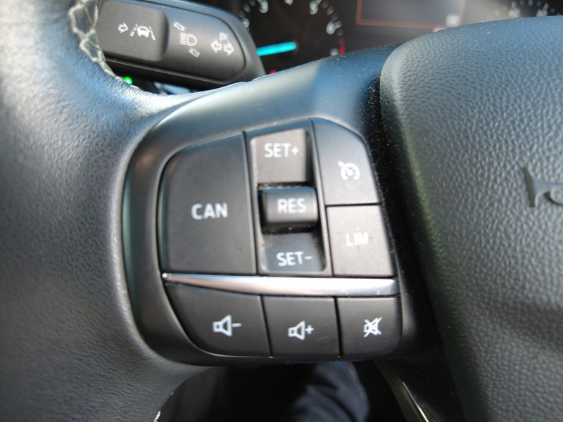 Ford Fiesta T EcoBoost Titanium - U93710