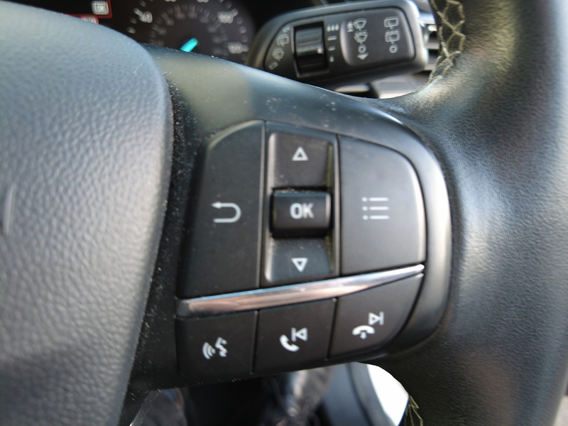 Ford Fiesta T EcoBoost Titanium - U93710