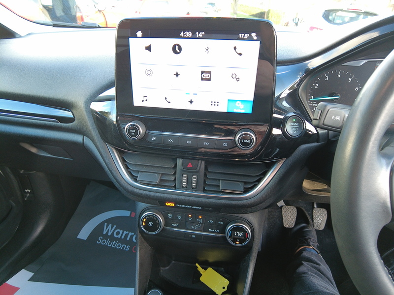 Ford Fiesta T EcoBoost Titanium - U93710